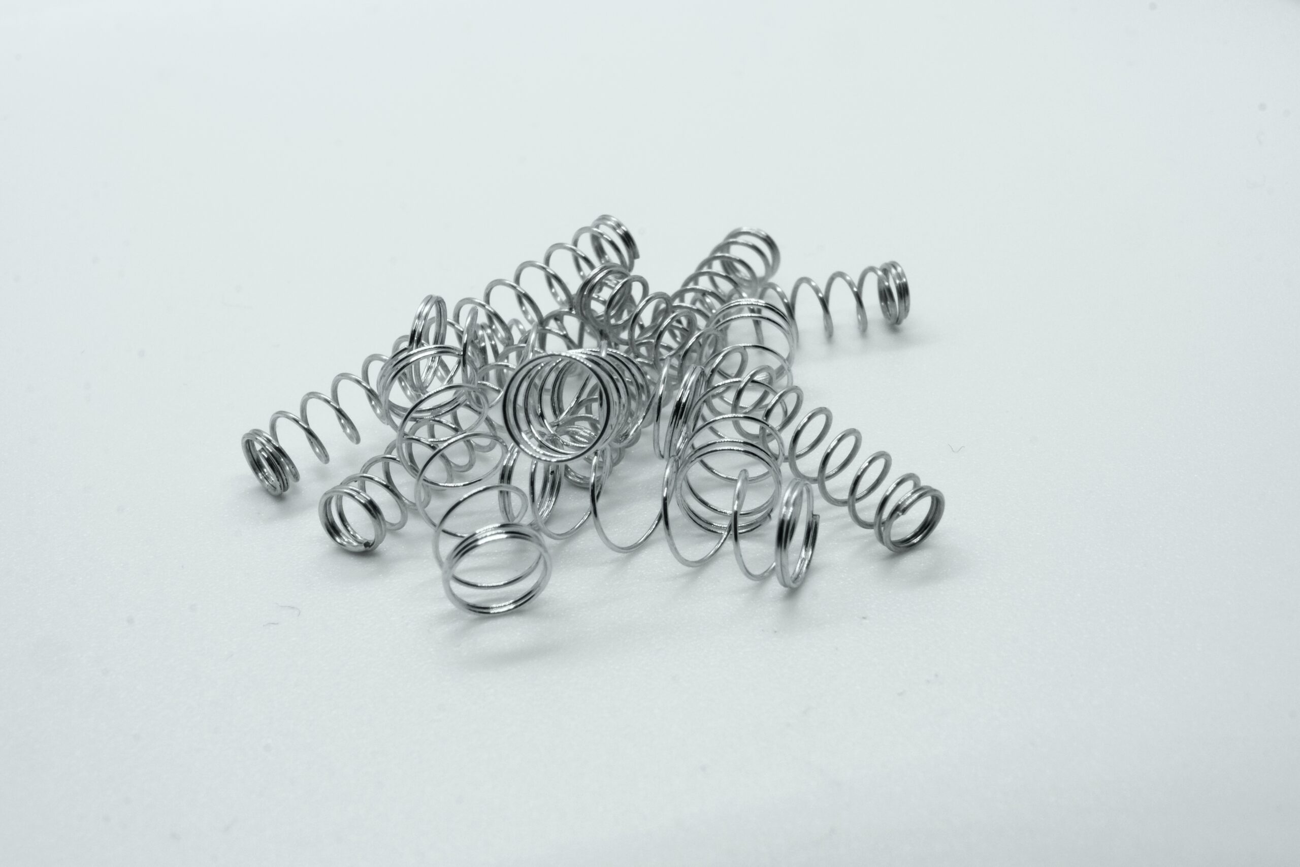 Products metal spring 7449879